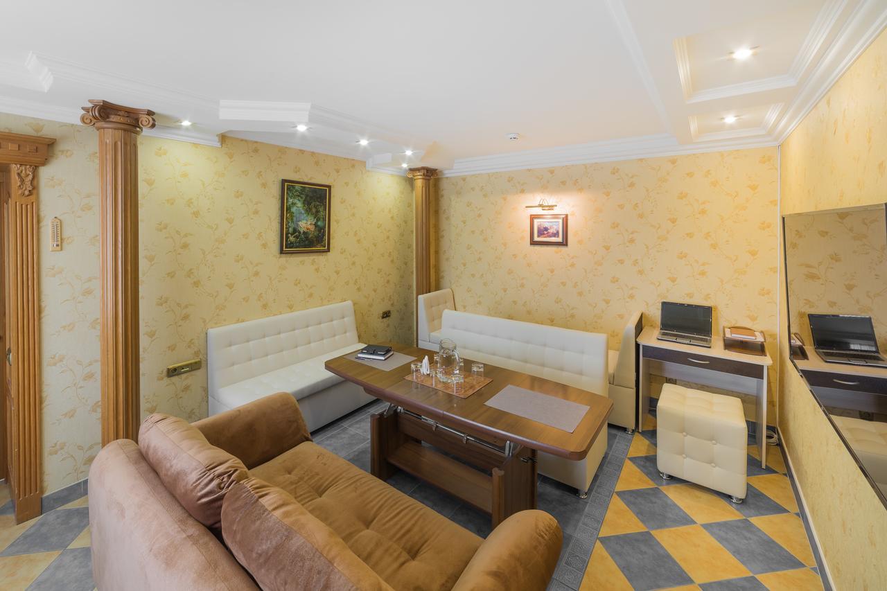 Paradise Hotel Homel Zewnętrze zdjęcie